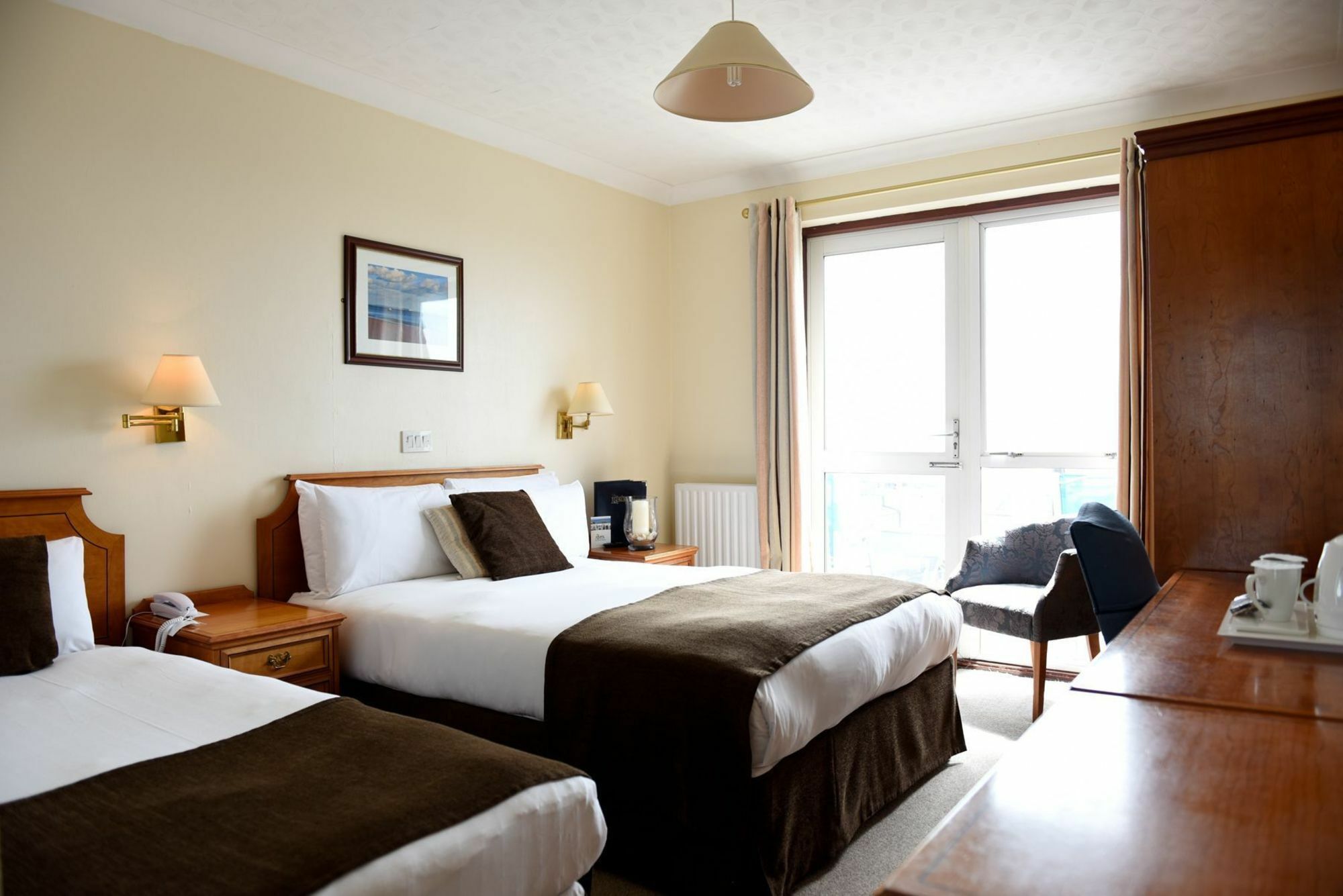 The Riviera Hotel & Apartments - Alum Chine Bornemouth Extérieur photo